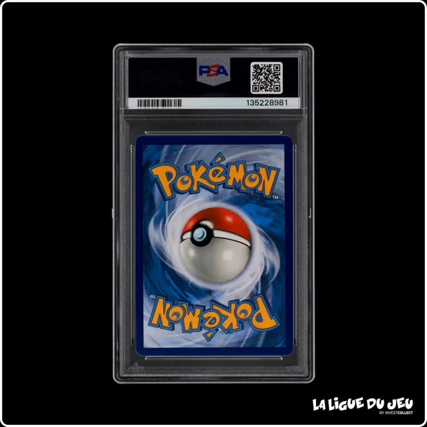 Ultra - Pokemon - Éclipse Cosmique - Rafflesia GX - 211/236 - PSA 8 - Français